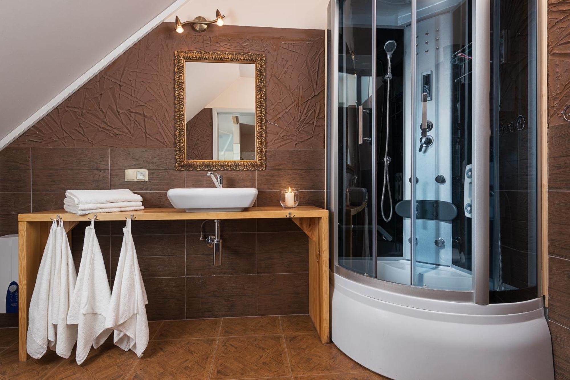 Bezycer Bed & Breakfast Gowidlino