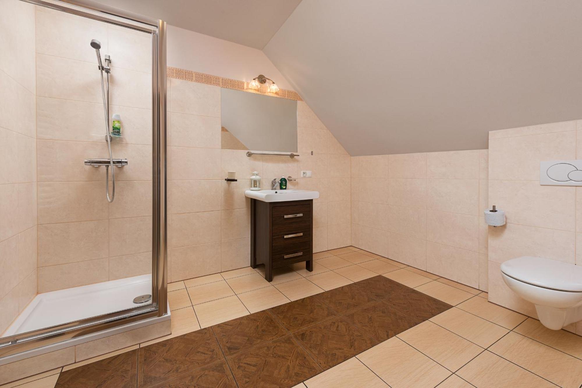 Bezycer Bed & Breakfast Gowidlino